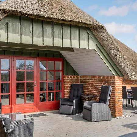 3 Bedroom Gorgeous In Harboore Harboør
